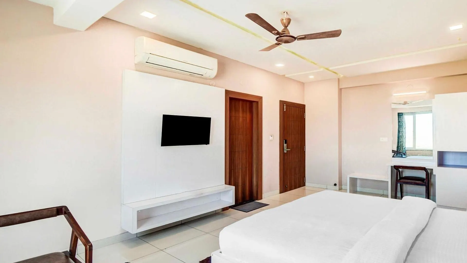 Collection O Goverdhan Villas 우다이푸르 3*,